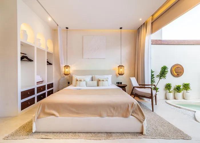 Amara 2 By Orivista, Exclusive Couples Villa *